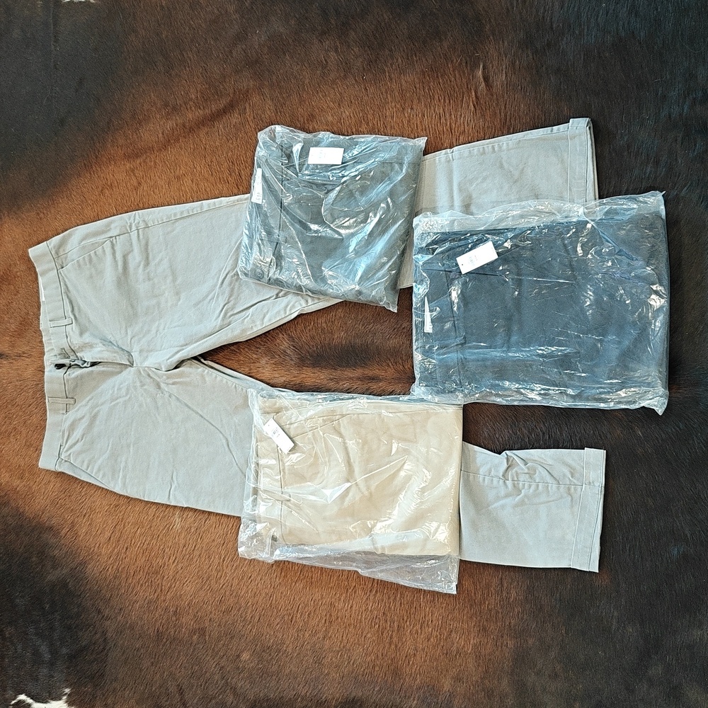 GAP Men's Slim Tall Chinos